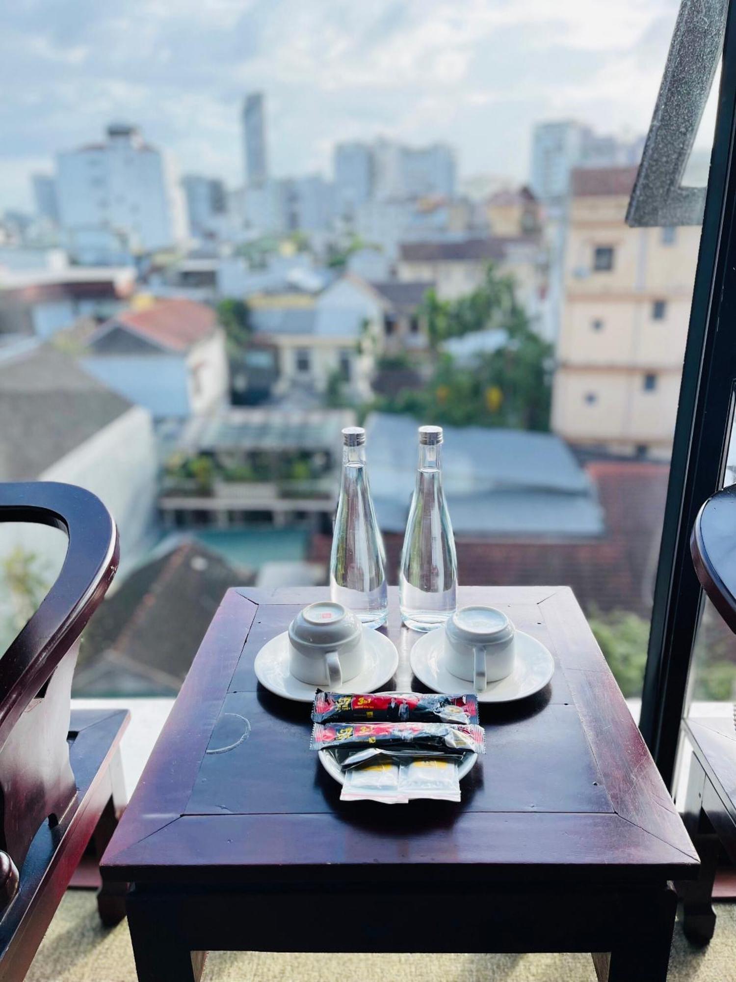 Amona Hotel Hué Eksteriør billede